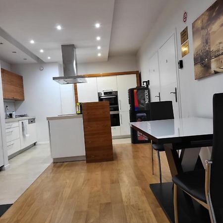 Amber Apartament 127 Krakau Buitenkant foto